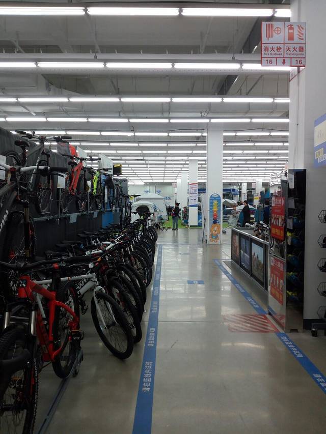 迪卡侬(净月店)