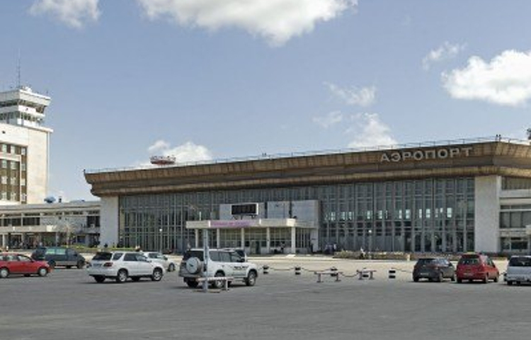 诺曼曼雷国际机场