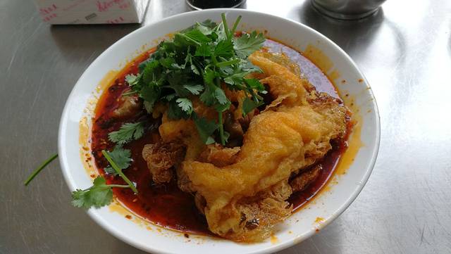 黎氏老太婆小面馆(临华大厦店)