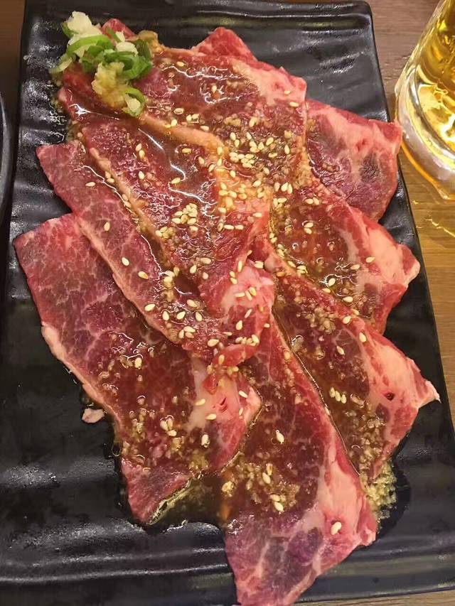 大馥·炭火烧肉酒场(安远路店)