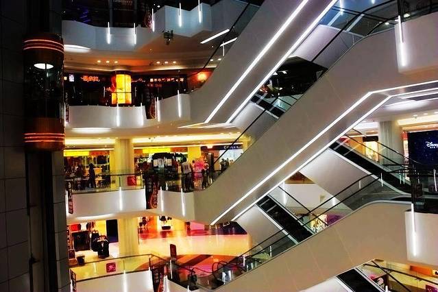 天润奥莱广场(东风一路店)