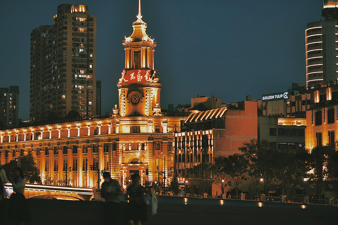 上海海港直播全程高清呈现球队训练细节与幕后花絮