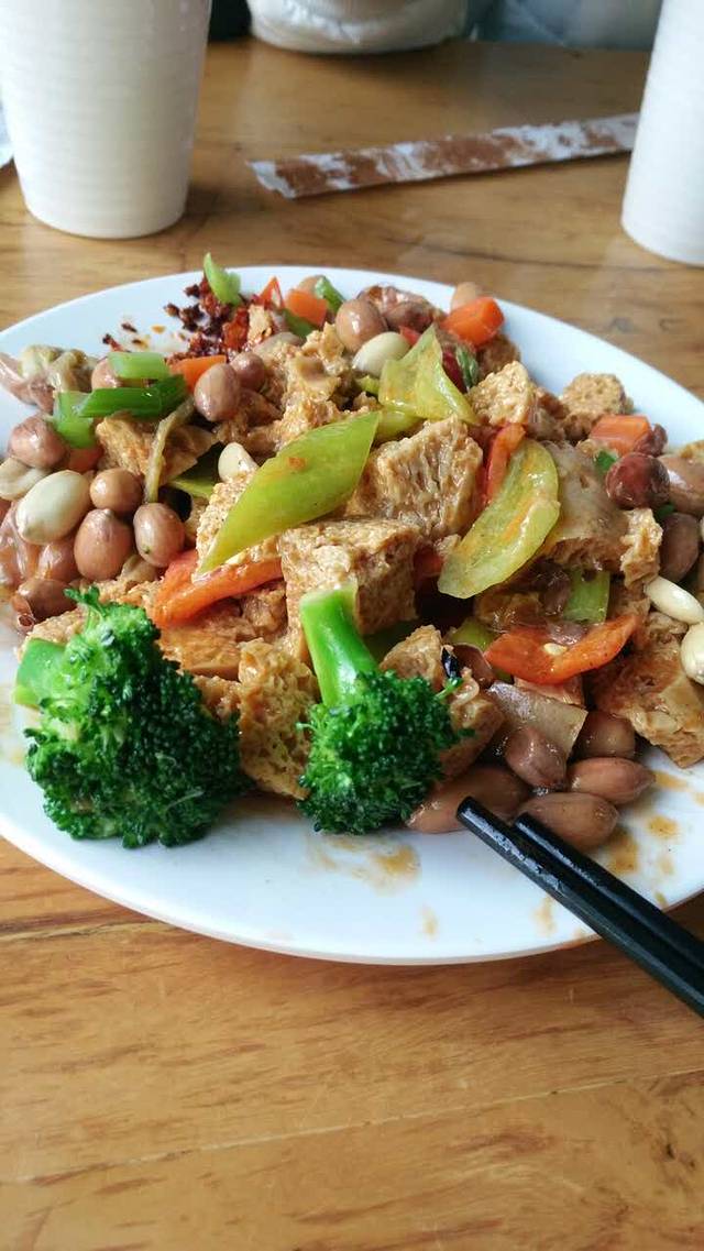 老侯家·归芪滋补烩面(建蒲桥店)