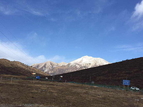 岷山旅游景点图片