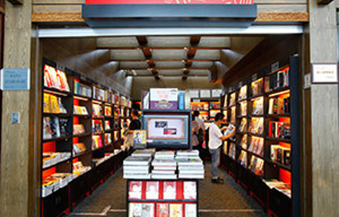 逸臣书屋（广州白云机场东连楼三层E1指廊店）的图片
