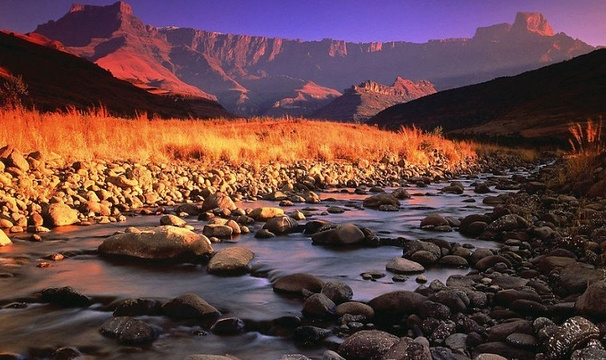 火烧山旅游景点图片