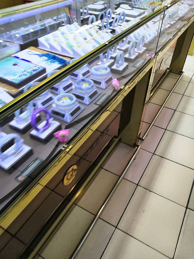 金格中心(东风东路店)