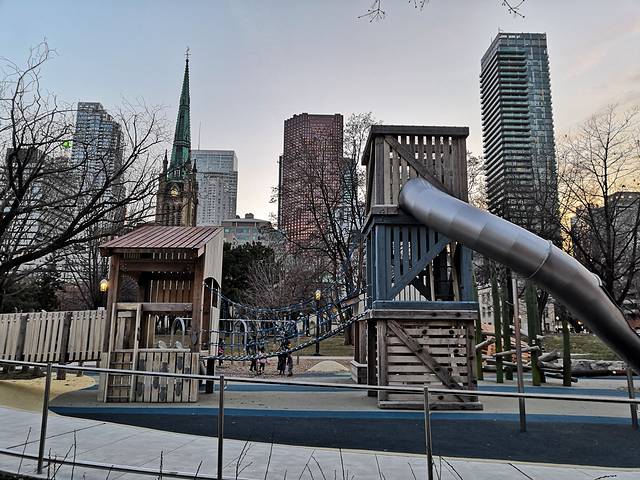 圣·詹姆斯公墓