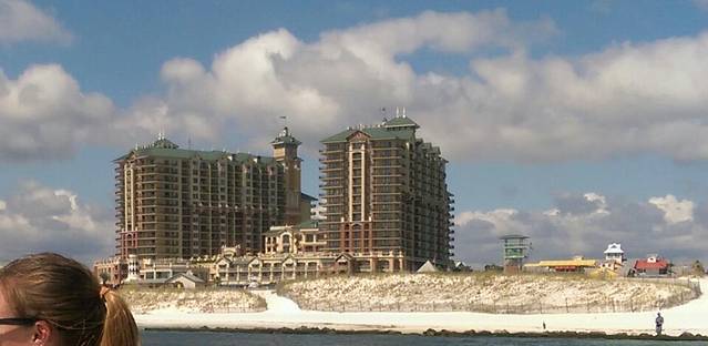 Grande Vista Bar and Grille