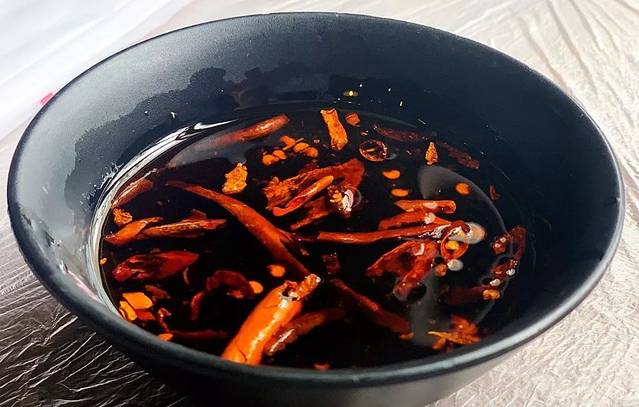 靓靓蒸虾(光谷风情街店)