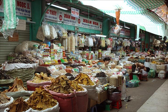 Binh Tay Market旅游景点图片