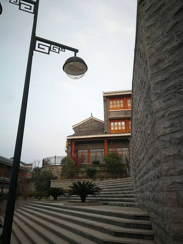 小龙坎火锅(麻城文化小镇店)