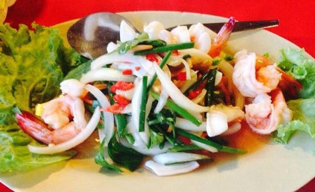 皇帝岛悬崖餐厅