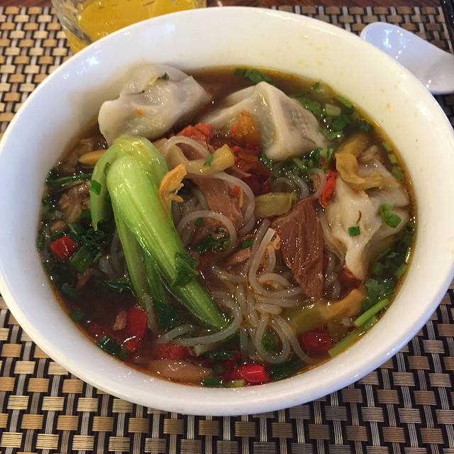 宁国伯爵王朝大酒店餐饮部