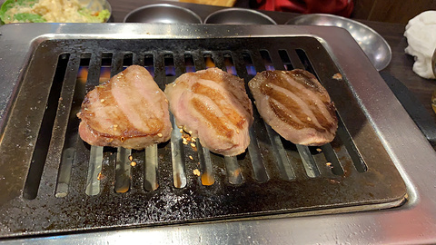 大阪燒肉雙子新竹店