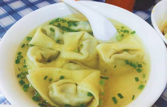 潘国仙耳光馄饨(黄家阙路店)