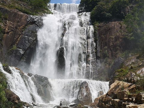 天台山大瀑布旅游景点图片