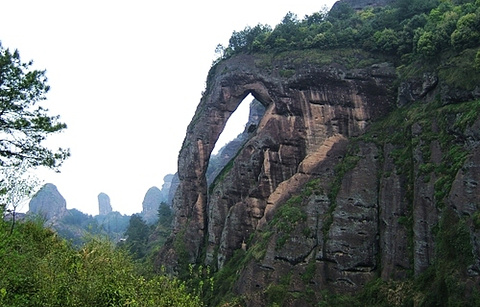 凤凰象鼻山