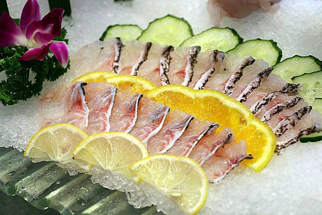 德天肥牛海鲜火锅(城西银泰店)