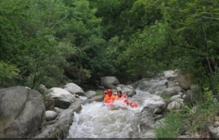 南召宝天曼天河冲浪