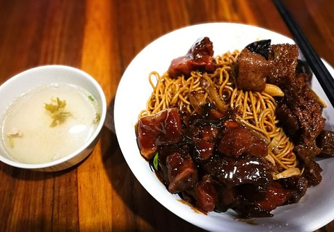 谷沙屋面铺