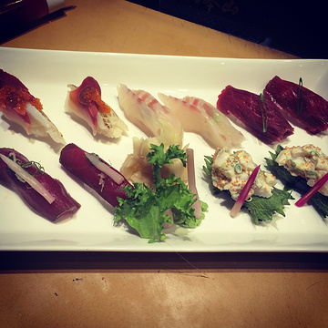 Sushi Hamachi