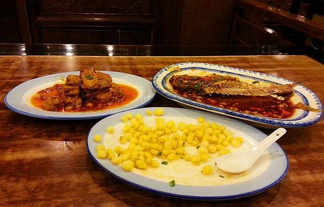 徽州美食(三十年老店)