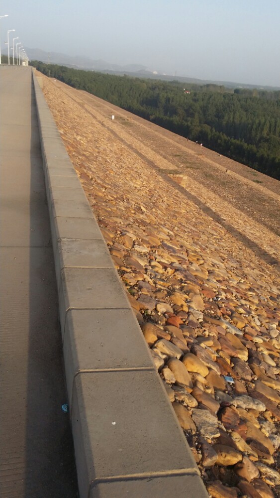 白沙水库(大门)