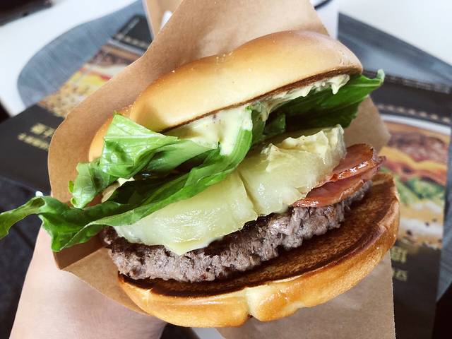 麦当劳(吴圩机场T2餐厅)