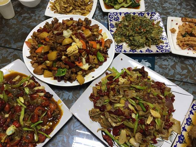 牛得草新疆家常菜