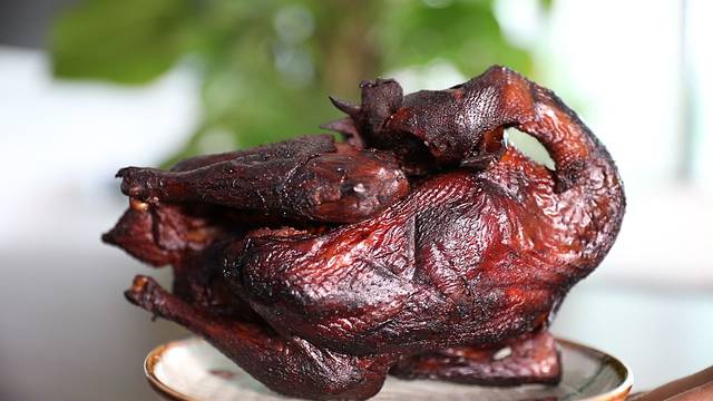 魏老六正宗魏氏熏鸡老店