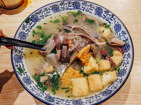 小潘记鸭血粉丝汤加盟