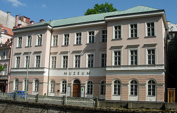 卡罗维发利博物馆(Karlovy Vary Museum)旅游景点图片