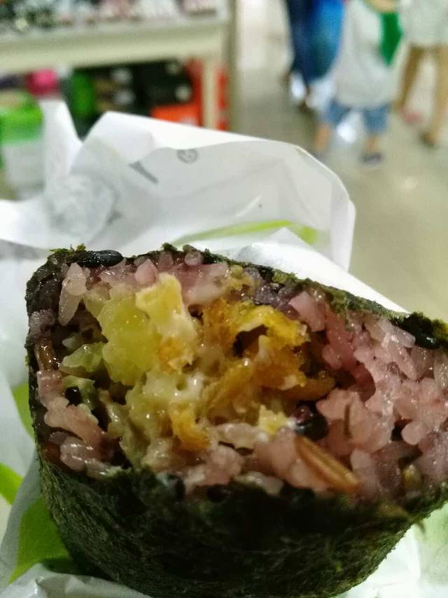 过路人台湾饭团(路桥店)