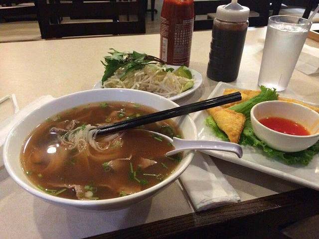Pho le