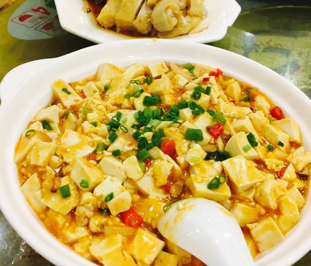 茂名正宗化州香油鸡饭店(油城五路店)