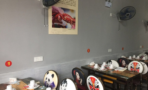 虾霸天龙虾(泸县店)旅游景点图片
