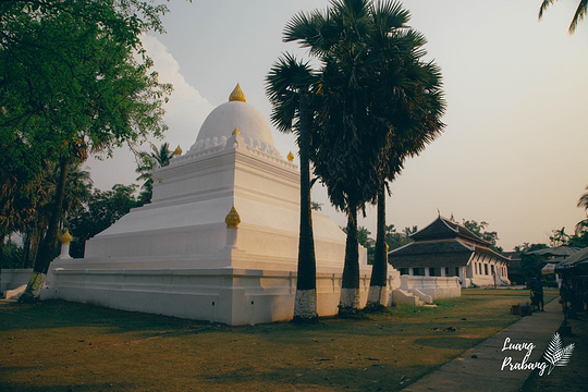维苏纳拉特寺旅游景点图片