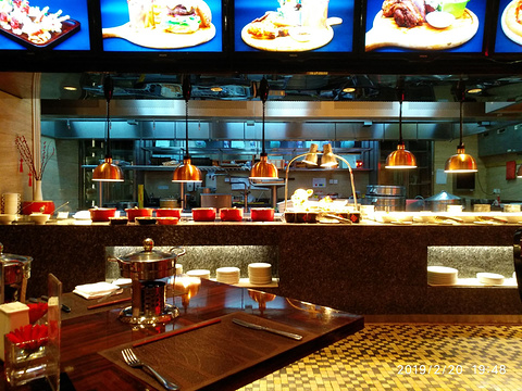 唐山富力洲际酒店·凤凰自助餐厅旅游景点图片