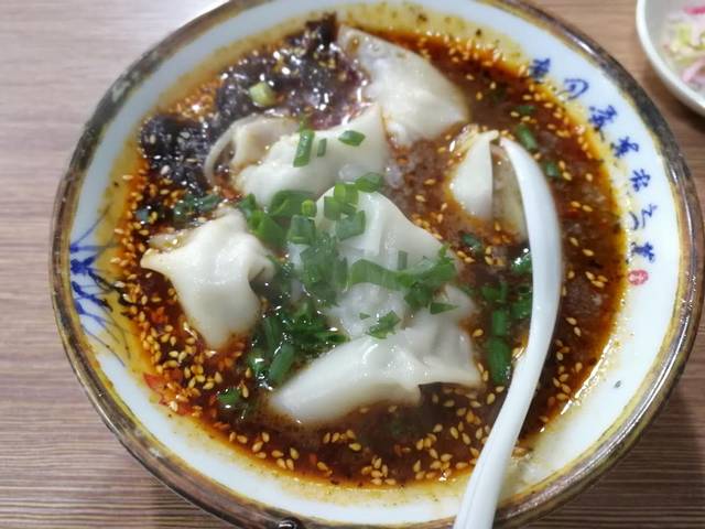 川渝鸡肉抄手馆