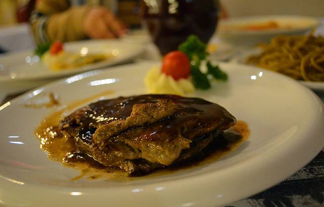 哈尔滨中央大街马迭尔宾馆(索菲亚教堂店)·马迭尔西餐厅