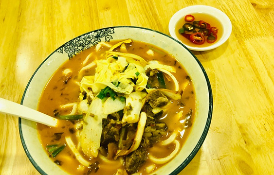 陈八两面家(解放路店)