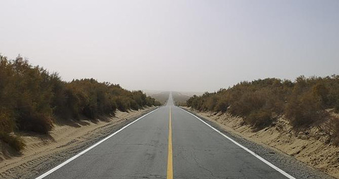 沙漠公路旅游景点攻略图