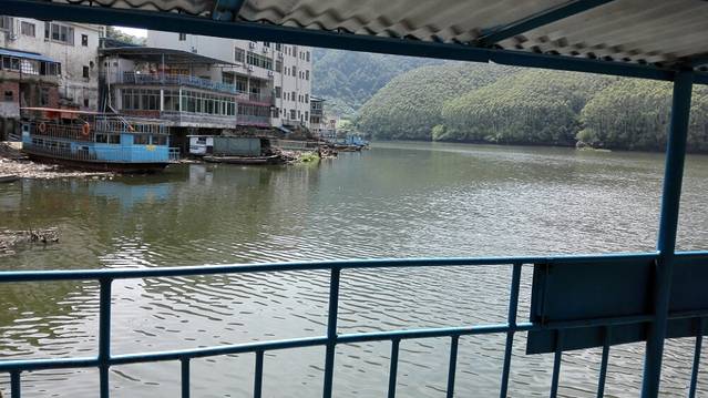 漫湾百里长湖景区