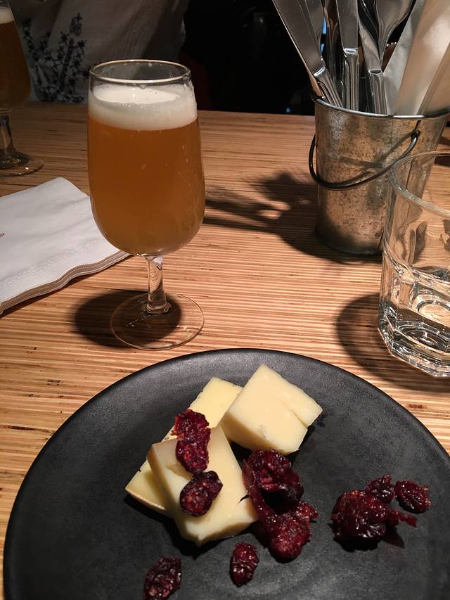 Bistro-Brasserie Les Soeurs Grises