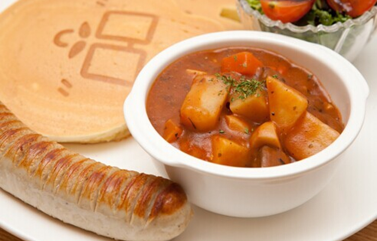 Cafe Ma Jo and Saedi