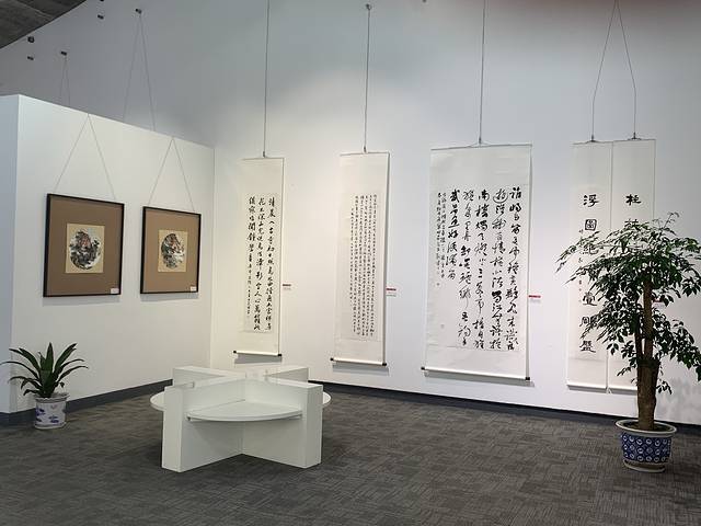 李元摄影艺术馆