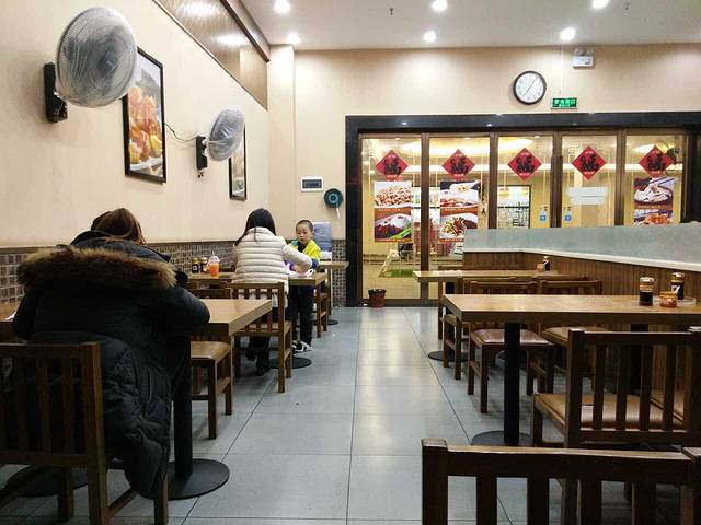 双燕楼百年手工馄饨(友阿奥特莱斯店)