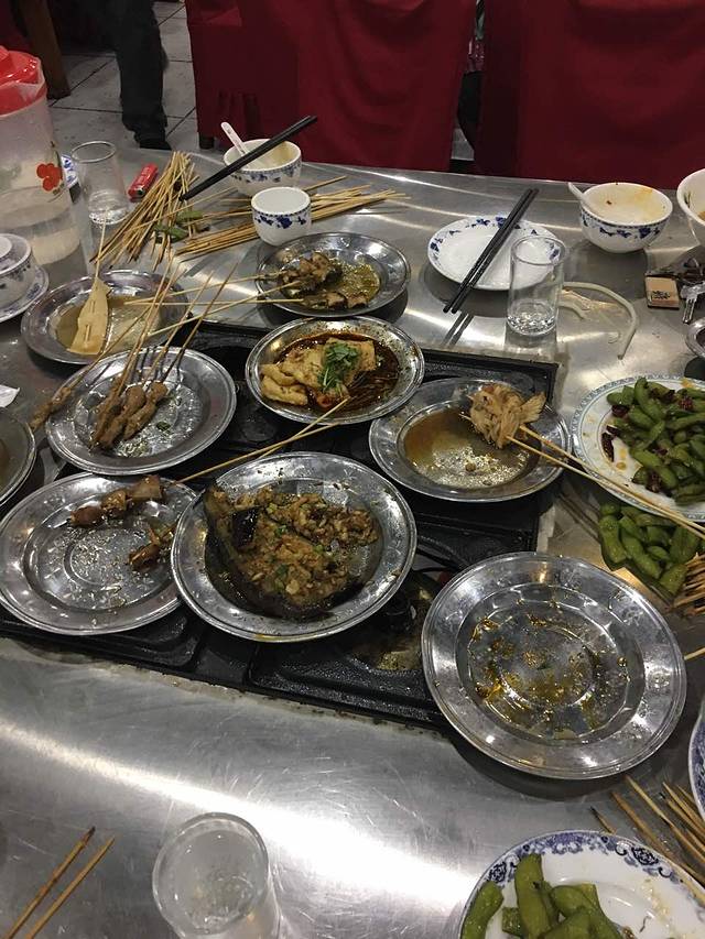 胖嫂烧烤(风神路店)