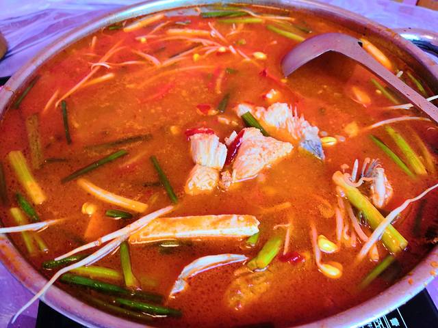 古城苗家土菜馆(河景餐厅店)